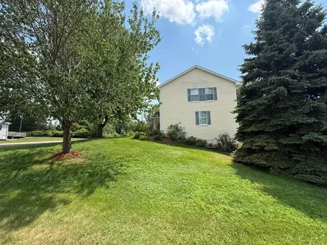 931 Sterling Street S Maplewood MN 55119