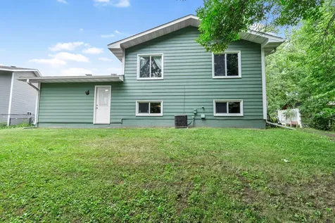 726 Montrose Boulevard Buffalo MN 55313