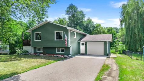 726 Montrose Boulevard Buffalo MN 55313