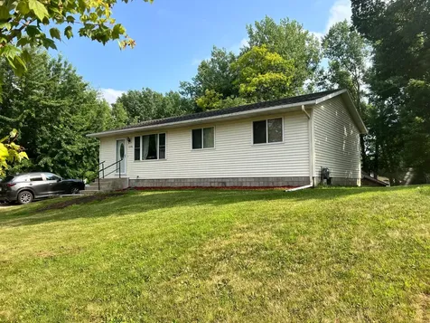 2208 Darling Avenue E Alexandria MN 56308