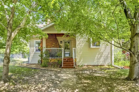 615 12th Avenue NW New Brighton MN 55112