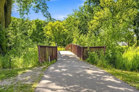 615 12th Avenue NW New Brighton MN 55112