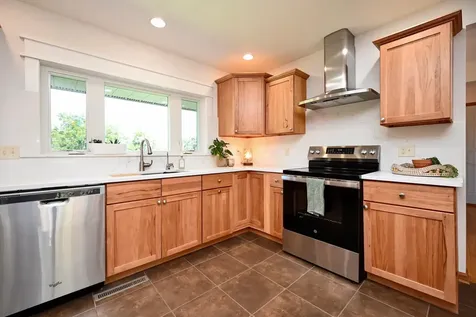 1260 Wincrest Drive Winona MN 55987