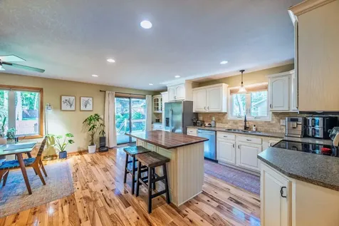 4621 5th Avenue W Hibbing MN 55746
