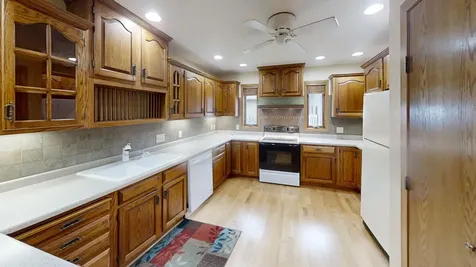 1601 Cheryl Avenue Albert Lea MN 56007