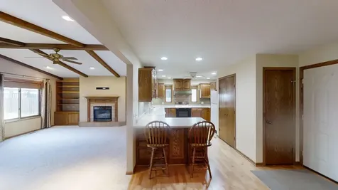 1601 Cheryl Avenue Albert Lea MN 56007
