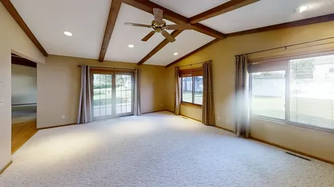 1601 Cheryl Avenue Albert Lea MN 56007
