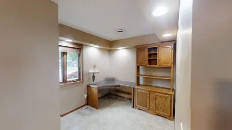 1601 Cheryl Avenue Albert Lea MN 56007