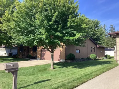 1601 Cheryl Avenue Albert Lea MN 56007