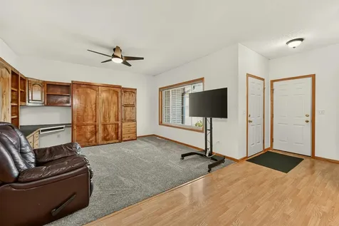 5631 White Oaks Lane NW Rochester MN 55901
