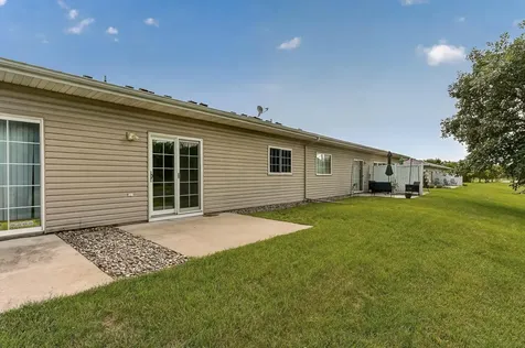 5631 White Oaks Lane NW Rochester MN 55901