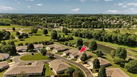 5631 White Oaks Lane NW Rochester MN 55901