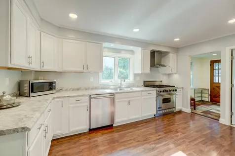 950 Juno Avenue Saint Paul MN 55102