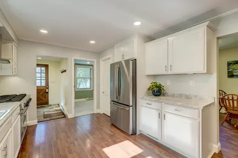 950 Juno Avenue Saint Paul MN 55102