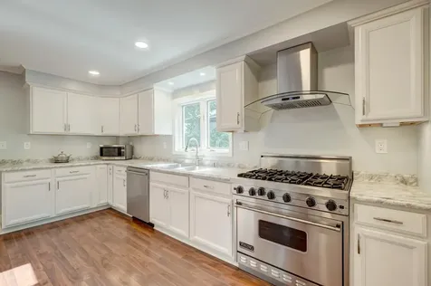950 Juno Avenue Saint Paul MN 55102