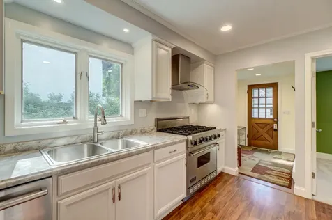950 Juno Avenue Saint Paul MN 55102