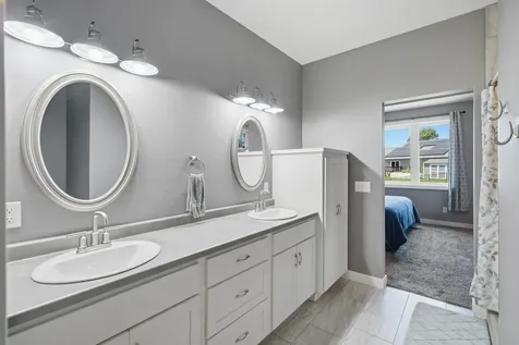 820 Fieldcrest Drive Mankato MN 56001