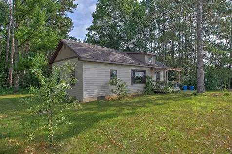 2815 269th Avenue NE Isanti MN 55040
