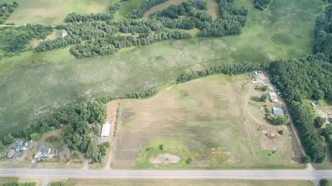 2815 269th Avenue NE Isanti MN 55040