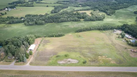 2815 269th Avenue NE Isanti MN 55040