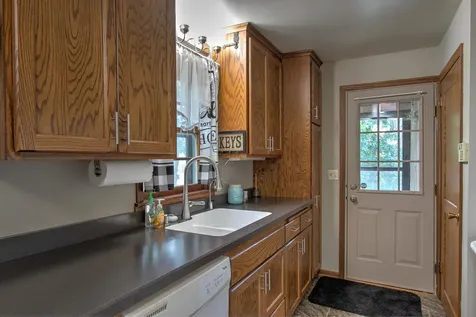 2815 269th Avenue NE Isanti MN 55040