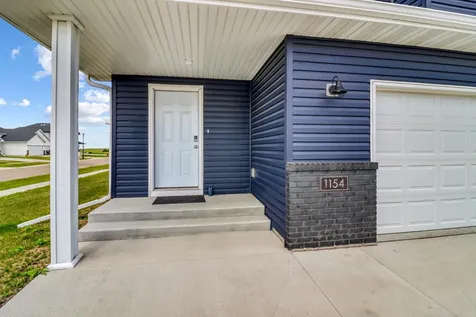 1154 60th Avenue W West Fargo ND 58078