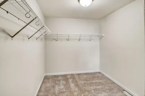1154 60th Avenue W West Fargo ND 58078