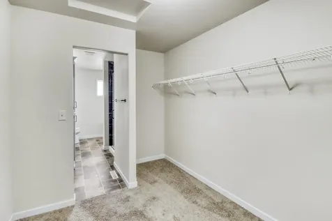 1154 60th Avenue W West Fargo ND 58078
