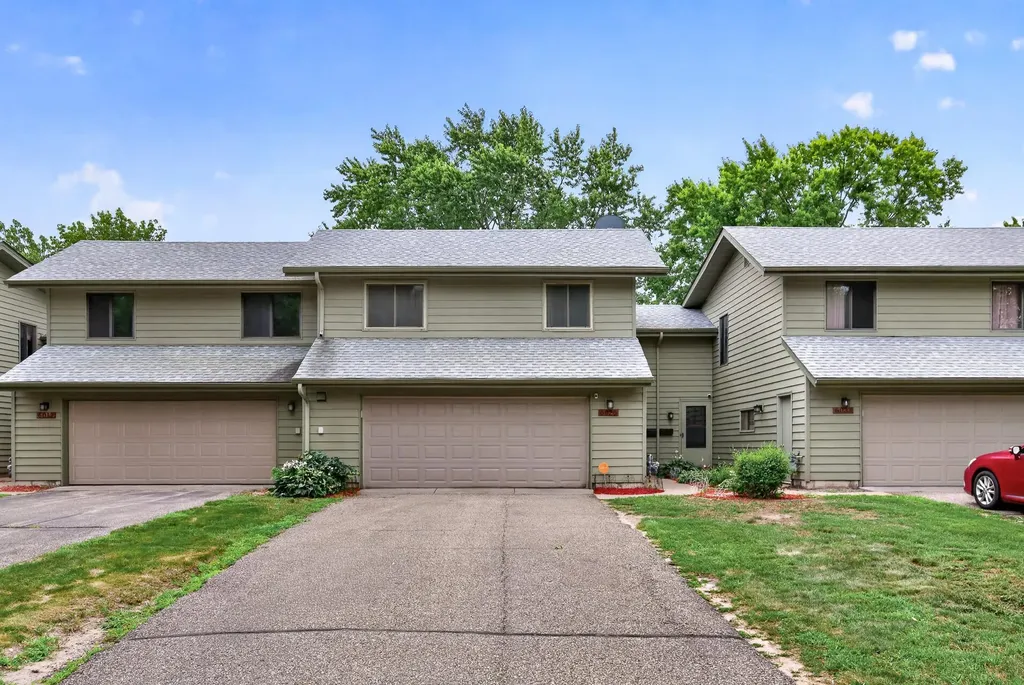 6025 79th Avenue N Brooklyn Park MN 55443
