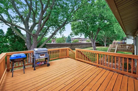 6025 79th Avenue N Brooklyn Park MN 55443