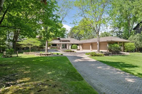 28235 Boulder Circle Shorewood MN 55331