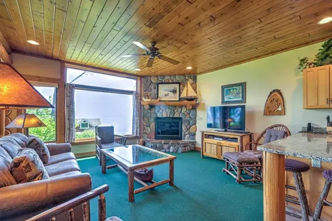2826 Highway 61 Two Harbors MN 55616