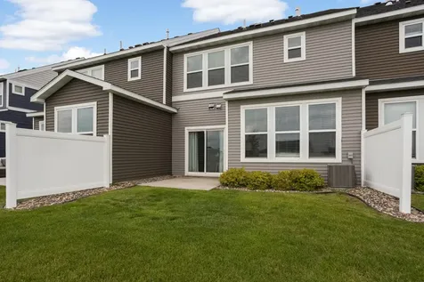 11321 Brookview Road Woodbury MN 55129