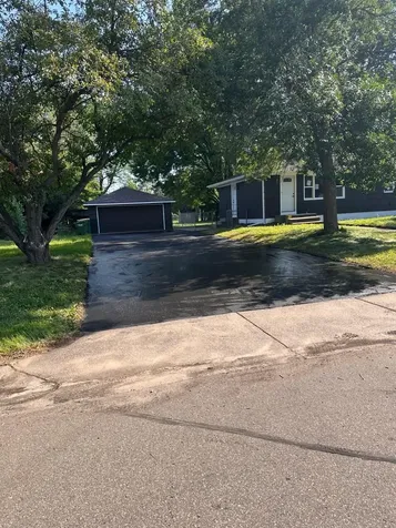 6717 65th Avenue N Brooklyn Park MN 55428