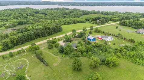 33381 743rd Avenue South Haven MN 55382