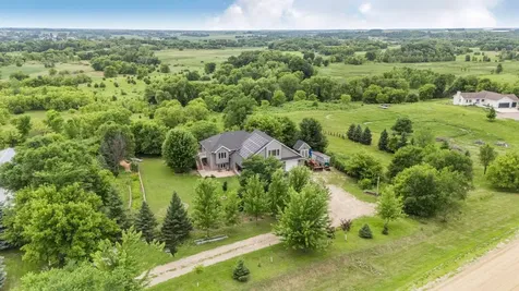 33381 743rd Avenue South Haven MN 55382