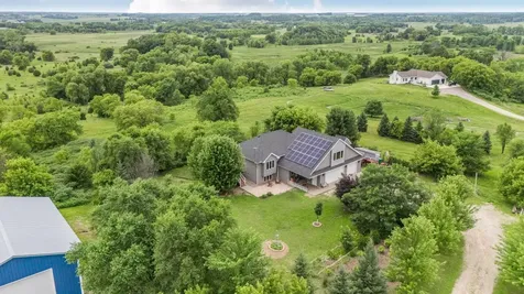 33381 743rd Avenue South Haven MN 55382