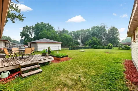 7112 Indiana Avenue N Brooklyn Center MN 55429