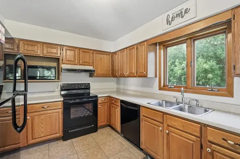 707 Washington Avenue Crookston MN 56716