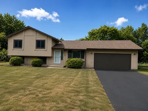3819 Lodestone Lane Eagan MN 55122