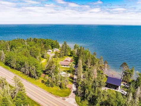 1690 Highway 61 Two Harbors MN 55616