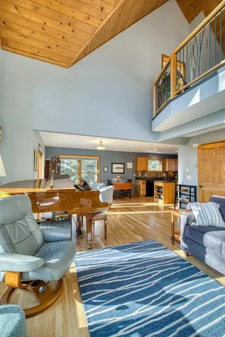 2472 Cliff View Circle Two Harbors MN 55616