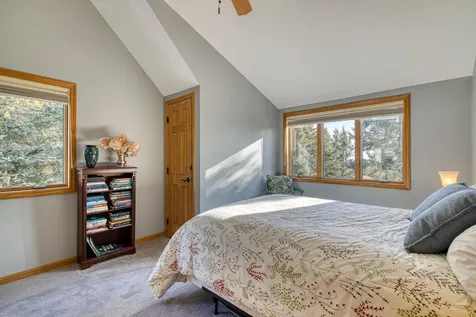 2472 Cliff View Circle Two Harbors MN 55616