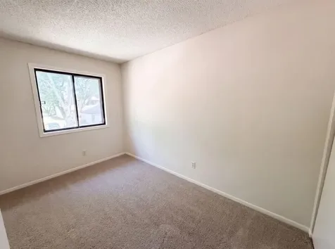 201 Bridlewood Drive Saint Paul MN 55119