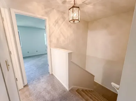 201 Bridlewood Drive Saint Paul MN 55119