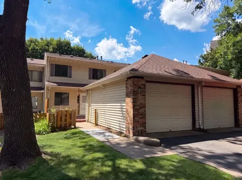 201 Bridlewood Drive Saint Paul MN 55119