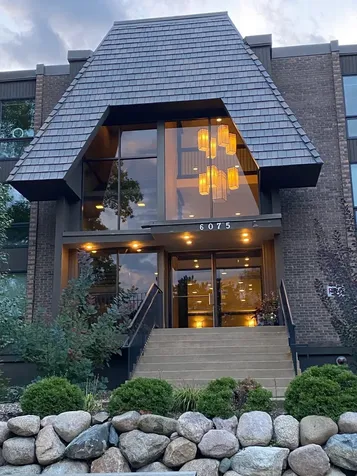 6075 Lincoln Drive Edina MN 55436