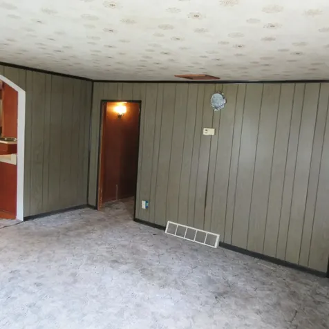 W1620 County Road S Plum City WI 54761