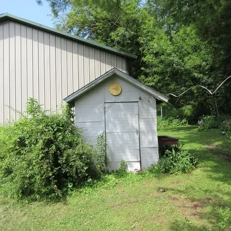 W1620 County Road S Plum City WI 54761
