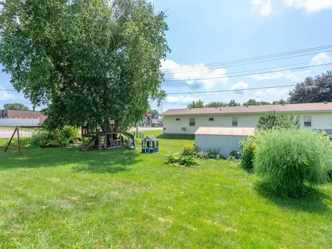 2024 11th Street E Glencoe MN 55336